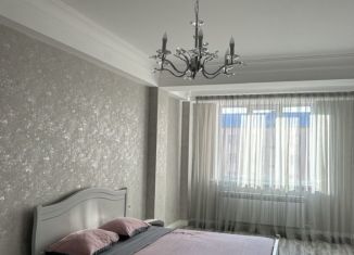 Сдается 3-комнатная квартира, 120 м2, Каспийск, Кавказская улица, 4Б