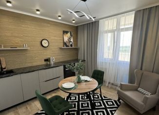 Сдается в аренду 1-ком. квартира, 41 м2, Оренбург, Уральская улица, 2/24