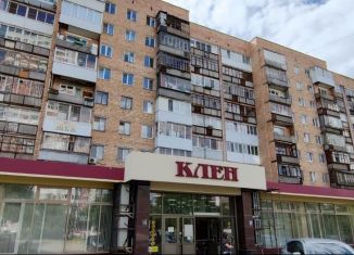 Продаю 3-комнатную квартиру, 60.5 м2, Екатеринбург, улица Патриса Лумумбы, 38, метро Ботаническая