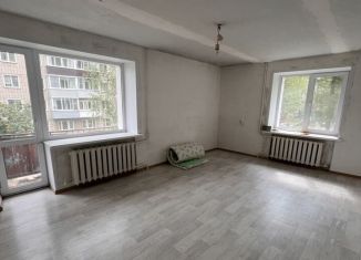 Продается 2-комнатная квартира, 50.8 м2, Кирово-Чепецк, проспект Кирова, 21к3