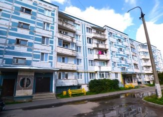 Продажа трехкомнатной квартиры, 68.3 м2, рабочий посёлок Лотошино, Центральная улица, 48