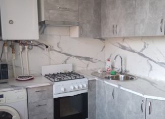 2-ком. квартира в аренду, 60 м2, Апшеронск, улица Ленина