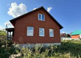 Продаю дом, 80 м2, село Жуково, улица Строителей, 57