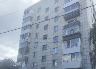 Продажа 2-комнатной квартиры, 42 м2, Екатеринбург, улица Олега Кошевого, 36, метро Ботаническая