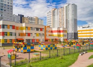 Продажа двухкомнатной квартиры, 57 м2, Санкт-Петербург, Чарушинская улица, 2