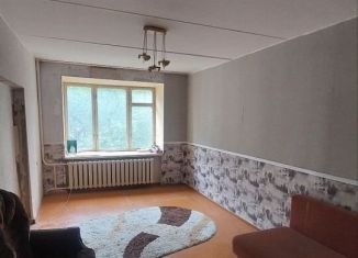 Сдача в аренду 1-ком. квартиры, 50 м2, Глазов, улица Пряженникова, 45