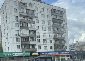 Продажа двухкомнатной квартиры, 38 м2, Москва, улица Металлургов, 38