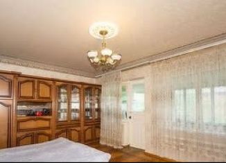 Продается четырехкомнатная квартира, 87 м2, Батайск, Южная улица, 44