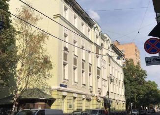 Трехкомнатная квартира на продажу, 110 м2, Москва, Гагаринский переулок, 28