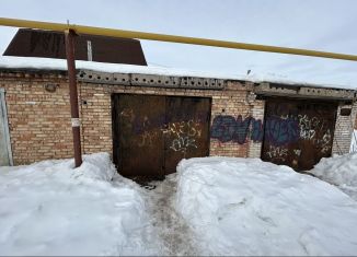 Продам гараж, 24 м2, Азнакаево, улица Тукая