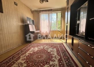 Продам двухкомнатную квартиру, 43.9 м2, Москва, улица Красного Маяка, 5к1, метро Пражская