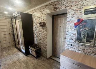 Продается двухкомнатная квартира, 60 м2, Крым, улица Чапаева, 69