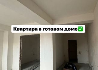 Продаю 2-комнатную квартиру, 60 м2, Дагестан, улица Габиева, 10