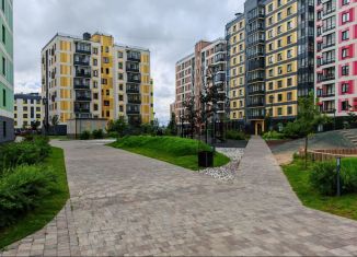 Продажа 2-ком. квартиры, 47.3 м2, городской посёлок Янино-1, улица Тюльпанов, 1