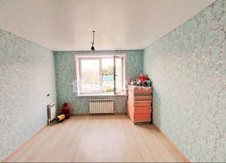 Продается 2-ком. квартира, 71 м2, село Сновицы, Вознесенская улица, 2