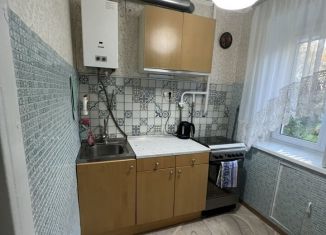 Аренда 2-ком. квартиры, 46 м2, Подольск, Железнодорожная улица, 3