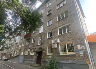 Продам 3-ком. квартиру, 55 м2, Уфа, Интернациональная улица, 131