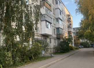 Продается 2-комнатная квартира, 49 м2, Вологда, микрорайон Водники, Судоремонтная улица, 13