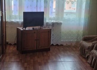 Сдам 3-ком. квартиру, 58 м2, Чебоксары, улица Аркадия Гайдара, 1