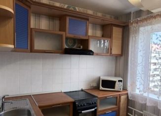 2-ком. квартира в аренду, 52 м2, Озёрск, бульвар Луначарского, 21