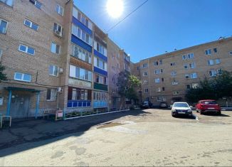 Продается 2-комнатная квартира, 48.5 м2, Оренбург, улица Розы Люксембург, 180