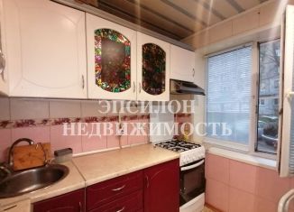 3-комнатная квартира на продажу, 62 м2, Курск, Республиканская улица, 50А