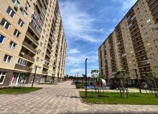 Продам торговую площадь, 40.8 м2, Краснодар, улица Лётчика Позднякова, 2к22