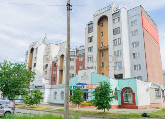 Продажа 3-комнатной квартиры, 70 м2, Липецк, Октябрьская улица, 3