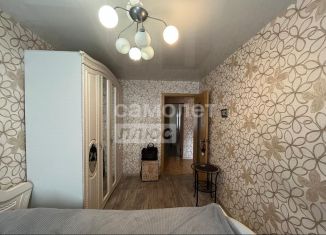Продается трехкомнатная квартира, 63.3 м2, Серов, улица Каляева, 33