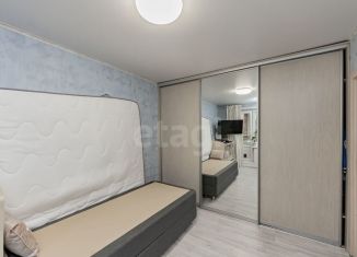 Продается 2-ком. квартира, 38.1 м2, Тюмень, улица Пермякова, 41, Восточный округ