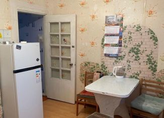 Сдам 2-комнатную квартиру, 65 м2, Саха (Якутия), проспект Геологов, 6/1