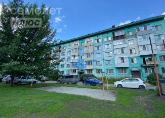 Продам двухкомнатную квартиру, 51 м2, Алтайский край, Волочаевская улица, 1/5