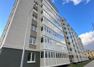 Продам 1-комнатную квартиру, 35 м2, Бор, улица Максимова, 1