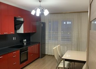 Аренда 3-ком. квартиры, 75 м2, Санкт-Петербург, улица Дыбенко, 5к1