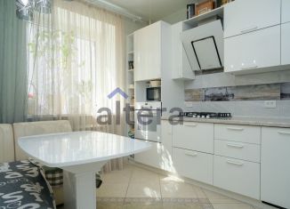 Продажа 2-комнатной квартиры, 54 м2, Казань, улица Академика Завойского, 17