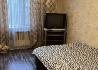 Сдача в аренду 2-ком. квартиры, 60 м2, рабочий посёлок Серебряные Пруды, микрорайон Юбилейный, 11