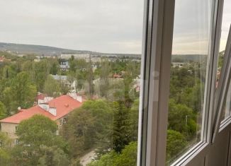 Продаю 2-ком. квартиру, 58 м2, Балаклава, улица Богдана Хмельницкого, 8