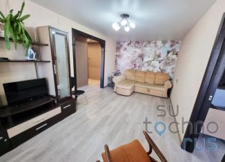 Сдам в аренду 2-ком. квартиру, 45 м2, Хабаровск, улица Юности, 18