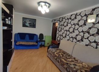 Продается 2-ком. квартира, 46 м2, Нальчик, улица Тарчокова, район Горная