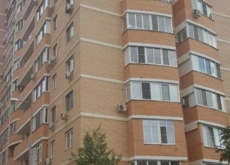 Аренда 2-комнатной квартиры, 70 м2, Краснодарский край, улица 70-летия Октября, 1/4