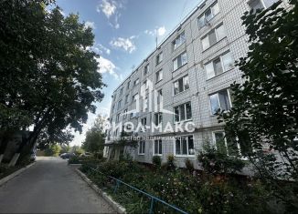 Продажа трехкомнатной квартиры, 66.7 м2, Дятьково, улица Карла Маркса, 13