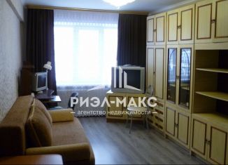 Сдача в аренду 2-ком. квартиры, 60 м2, Брянск, улица Костычева, 39А, Советский район