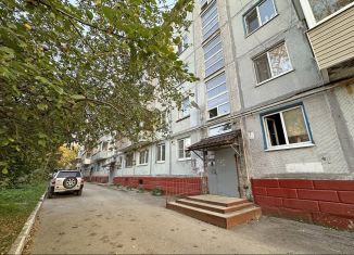 2-комнатная квартира на продажу, 44.3 м2, Калуга, Тарутинская улица