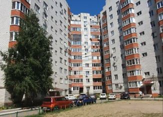 Двухкомнатная квартира на продажу, 67 м2, Курск, Орловская улица, 1А