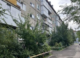 Продажа 4-ком. квартиры, 60 м2, Абакан, Трудовая улица, 41