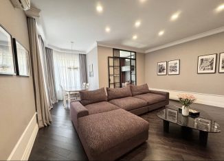 Продаю 3-комнатную квартиру, 130 м2, Ростов-на-Дону, улица Максима Горького, 130