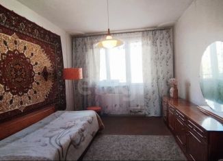 Продается трехкомнатная квартира, 66.1 м2, Кириши, улица Нефтехимиков, 3