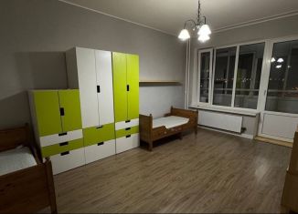 Двухкомнатная квартира в аренду, 62 м2, Старый Оскол, микрорайон Степной, 16