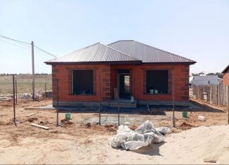 Продам дом, 120 м2, поселок Мирный, улица 70 лет Октября