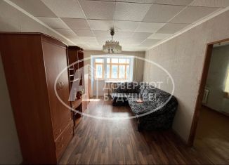 Трехкомнатная квартира на продажу, 51.2 м2, Чусовой, улица 50 лет ВЛКСМ, 13